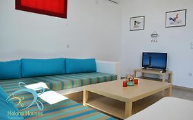 Helona Houses